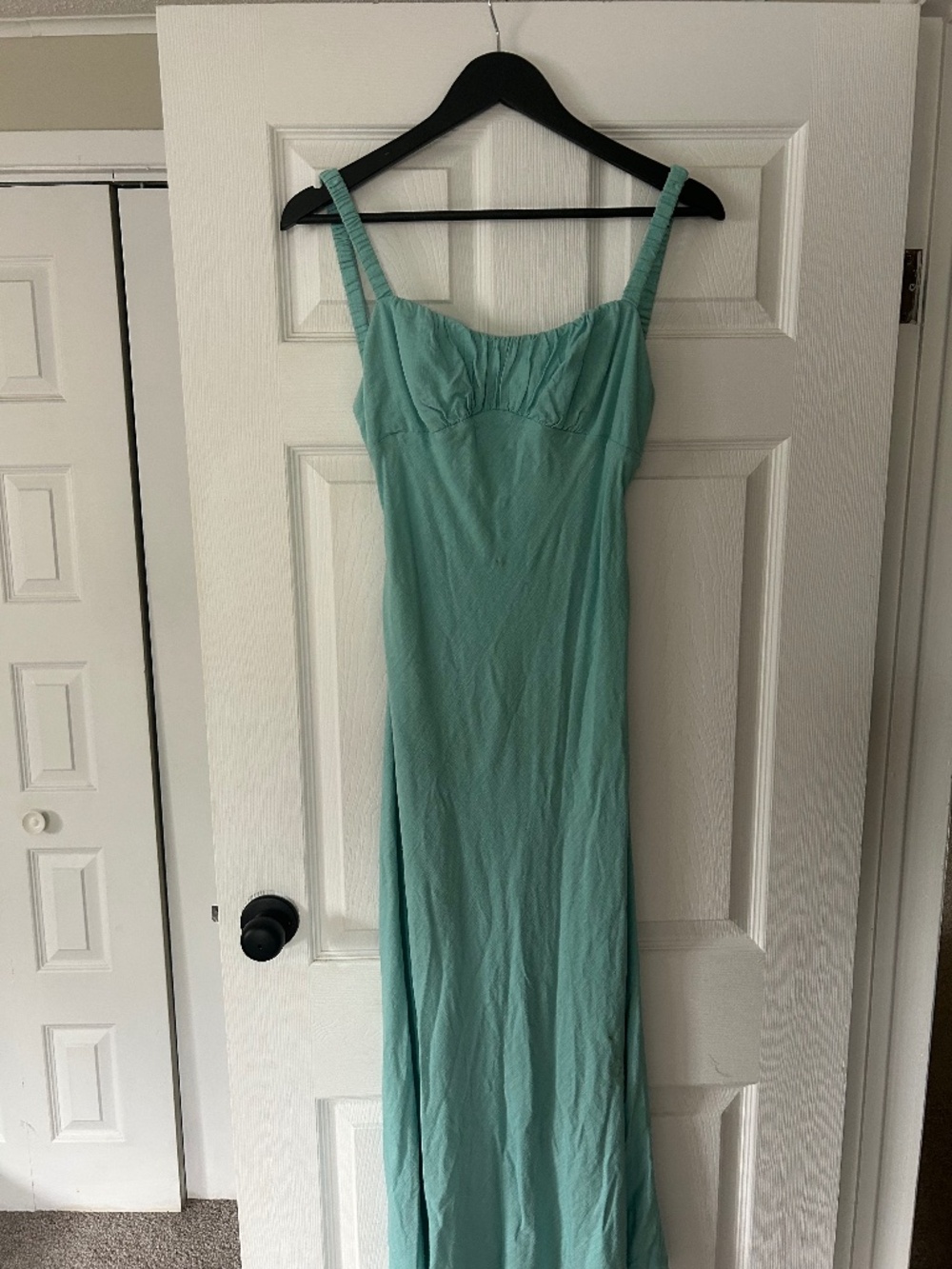 Dynamite Sweetheart Open Back Dress